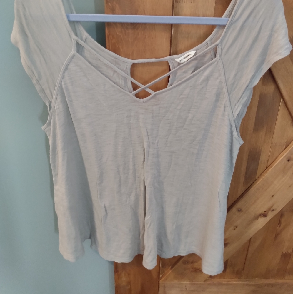 🌼 Flowy top